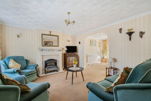 Lounge- click for photo gallery